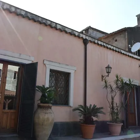 La Canonica Di San Sebastiano Bed & Breakfast *
